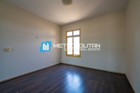 Townhouse de 4 chambres à Khalifa City, UAE No. 145726 10