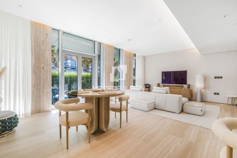 Квартира с 2 спальнями в Bluewaters Residences, ОАЭ №128249 3