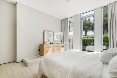 Квартира с 2 спальнями в Bluewaters Residences, ОАЭ №128249 18