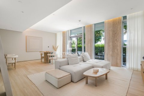 Квартира с 2 спальнями в Bluewaters Residences, ОАЭ №128249 4