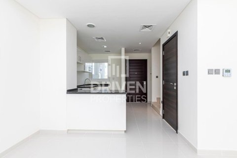 3 bedrooms Townhouse in Dubai, UAE No. 212181 12