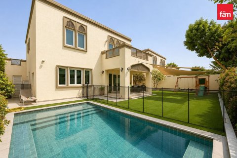 3 غرف نوم فيلا في Jumeirah Park, الإمارات العربية المتحدة رقم 205380