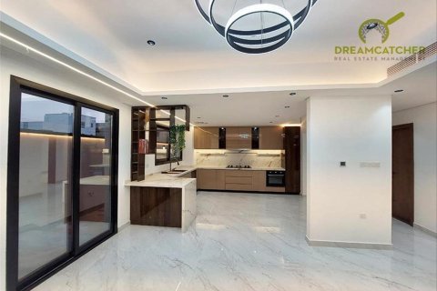 5 bedrooms Villa in Al Helio, UAE No. 34200 5