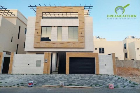 5 bedrooms Villa in Al Helio, UAE No. 34200 24