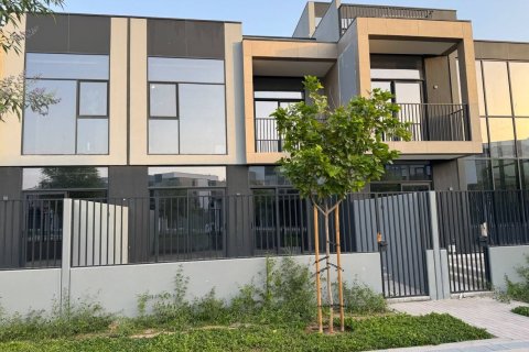 Villa de 3 dormitorios en Al Wasl, UAE No. 213607 10