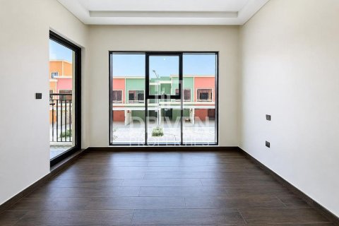3 bedrooms Townhouse in Damac Lagoons, UAE No. 212521 10