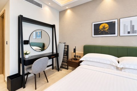 Studio Apartment in Jumeirah Lake Towers, UAE No. 213029 3