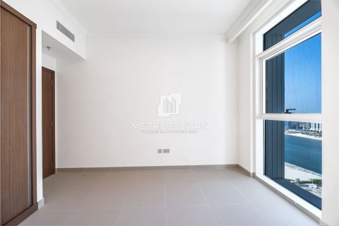 Квартира с 2 спальнями в EMAAR Beachfront, ОАЭ №78872 22