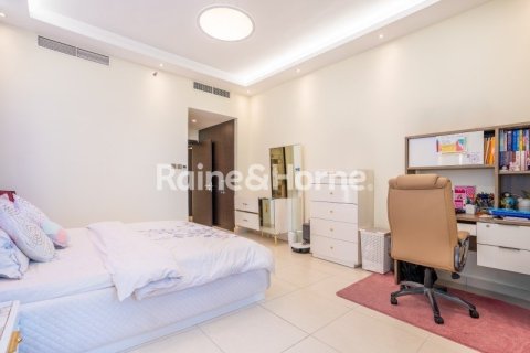 Apartment de 2 dormitorios en Downtown Dubai (Downtown Burj Dubai), UAE No. 70787 13