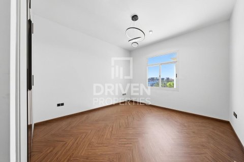 4 bedrooms Villa in Jumeirah 3, UAE No. 212440 15