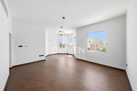 4 bedrooms Villa in Jumeirah 3, UAE No. 212440 17