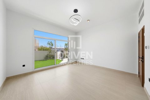 4 bedrooms Villa in Jumeirah 3, UAE No. 212440 9
