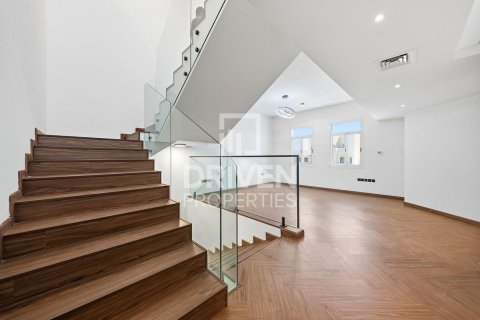 4 bedrooms Villa in Jumeirah 3, UAE No. 212440 20