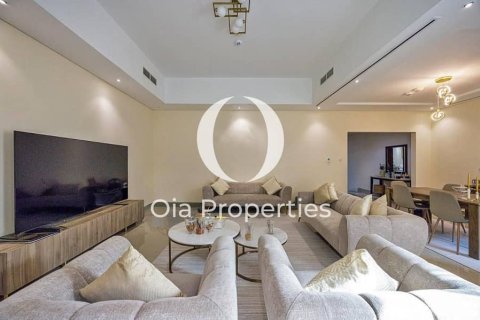 Villa de 3 dormitorios en Abu Dhabi, UAE No. 115078 5
