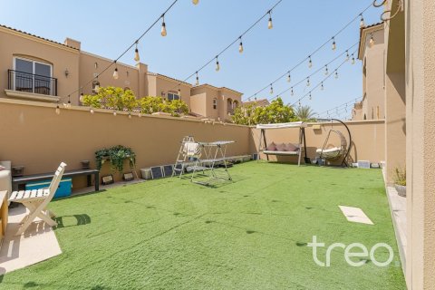 3 bedrooms Townhouse in Bella Casa, UAE No. 220886 13