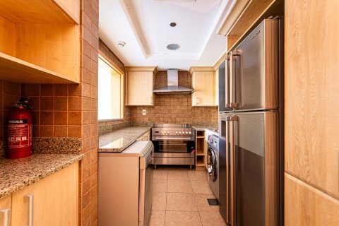Apartment de 2 dormitorios en Palm Jumeirah, UAE No. 203556 12