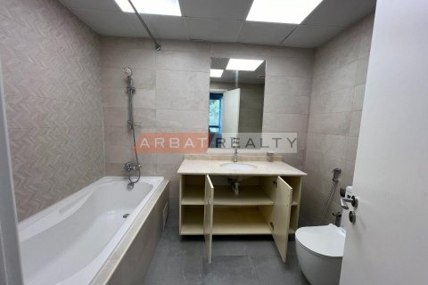 Apartment de 2 dormitorios en Motor City, UAE No. 220380 22
