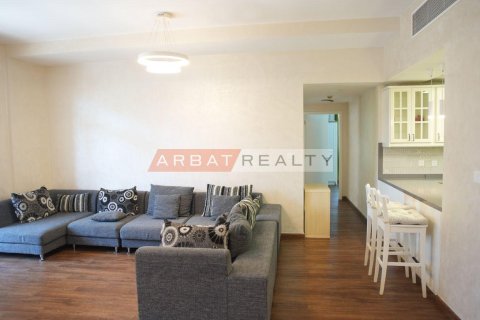 Apartment de 2 dormitorios en Motor City, UAE No. 220380 5