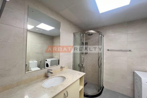 Apartment de 2 dormitorios en Motor City, UAE No. 220380 13