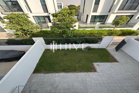 Вилла с 3 спальнями в Villanova, ОАЭ №44520 3