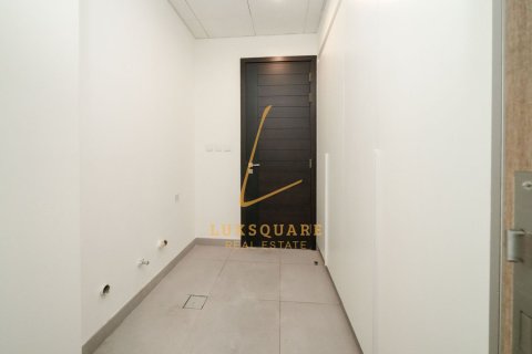 Villa de 4 dormitorios en Murooj Al Furjan, UAE No. 224315 12