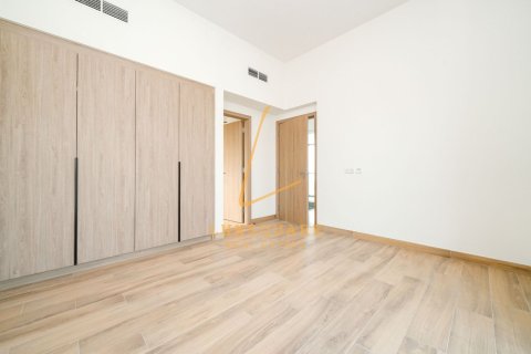 Villa de 4 dormitorios en Murooj Al Furjan, UAE No. 224315 24