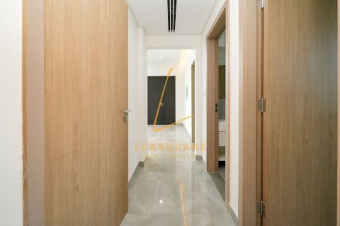Villa de 4 dormitorios en Murooj Al Furjan, UAE No. 224315 13