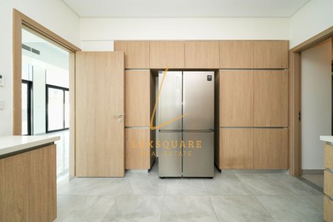 Villa de 4 dormitorios en Murooj Al Furjan, UAE No. 224315 11