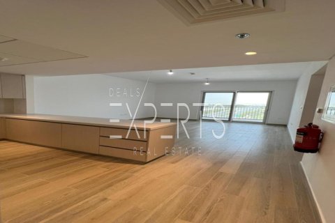 Apartment de 3 dormitorios en  Yas Island, UAE No. 224262 4