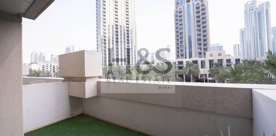 Studio Apartment in Downtown Dubai (Downtown Burj Dubai), UAE No. 112659