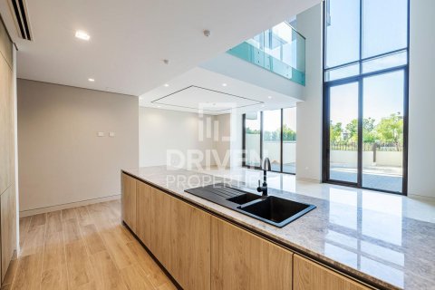3 bedrooms Villa in Jumeirah Bay Island, UAE No. 212304 3