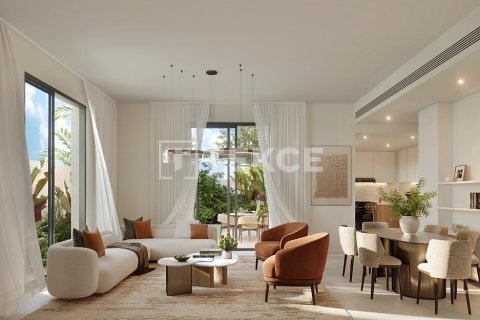 4 bedrooms Villa in Abu Dhabi, UAE No. 167439 8