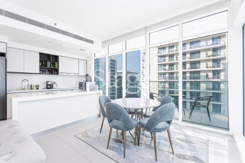 3 bedrooms Apartment in EMAAR Beachfront, UAE No. 131100 3