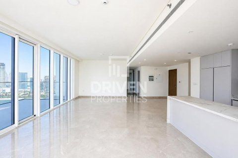 4 bedrooms Apartment in EMAAR Beachfront, UAE No. 204797 7