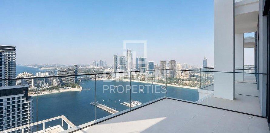 4 bedrooms Apartment in EMAAR Beachfront, UAE No. 204797