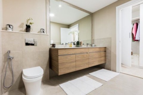 1 bedroom Apartment in Al Andalus, UAE No. 8322 4