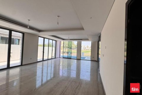 7 bedrooms Villa in Dubai, UAE No. 166044 3