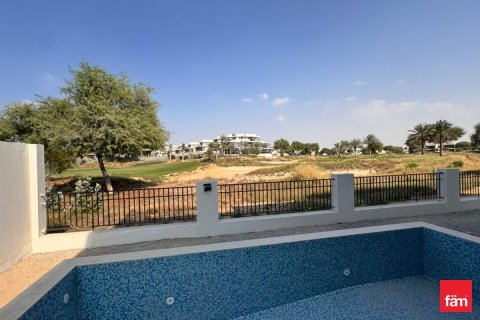 7 bedrooms Villa in Dubai, UAE No. 166044 10
