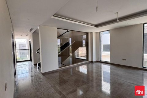 7 bedrooms Villa in Dubai, UAE No. 166044 7
