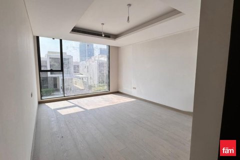 7 bedrooms Villa in Dubai, UAE No. 166044 5