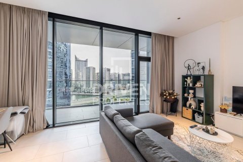 Studio Apartment in Marquise Square Tower, UAE No. 211812 6