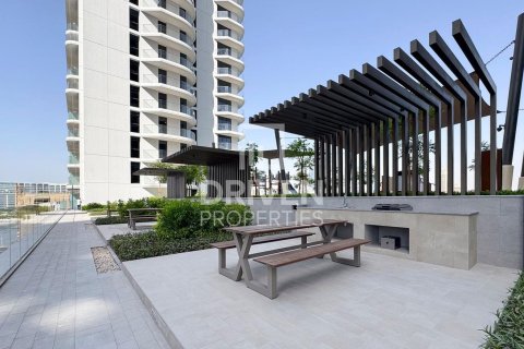 Apartment de 2 dormitorios en EMAAR Beachfront, UAE No. 221506 19