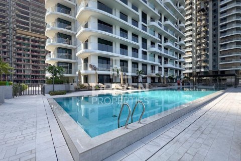 Apartment de 2 dormitorios en EMAAR Beachfront, UAE No. 221506 16