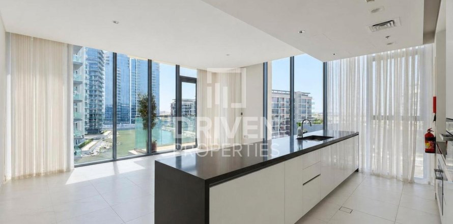 2 bedrooms Apartment in District One, UAE No. 221314