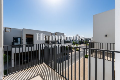 4 bedrooms Townhouse in Bliss, UAE No. 160338 17