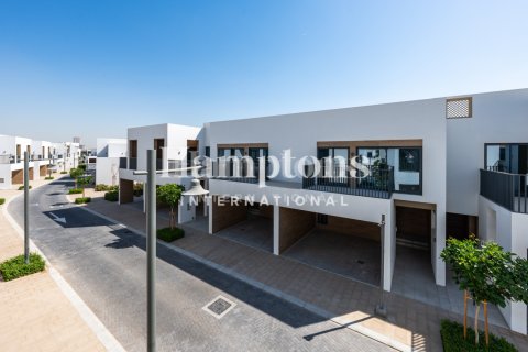 4 bedrooms Townhouse in Bliss, UAE No. 160338 18