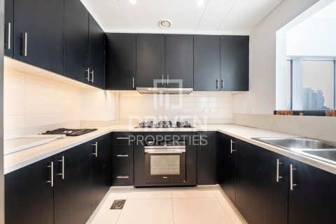 2 bedrooms Apartment in BLVD Crescent, UAE No. 212601 11