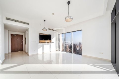 2 bedrooms Apartment in BLVD Crescent, UAE No. 212601
