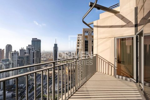 2 bedrooms Apartment in BLVD Crescent, UAE No. 212601 15