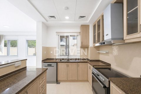 Villa de 3 dormitorios en Bella Casa, UAE No. 223333 6